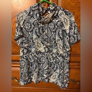 Ann Taylor Navy and White Pokyester Paisley Blouse